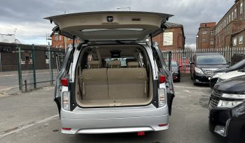 
									NISSAN ELGRAND E52 SILVER 2013 full								