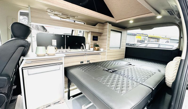 
								NISSAN ELGRAND CAMPER 4 BERTHS 2009 full									