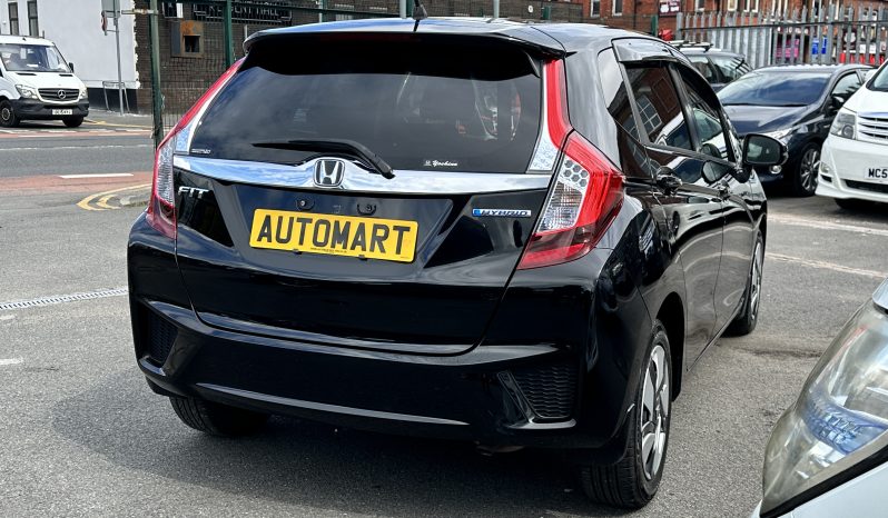 
								HONDA JAZZ FIT HYBRID PATROL 2013 full									