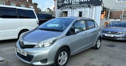 TOYOTA YARIS 1.0 AUTOMATIC 2010