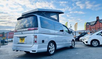 
									Nissan Elgrand E51 Camper Van 4 Berths 2008 full								