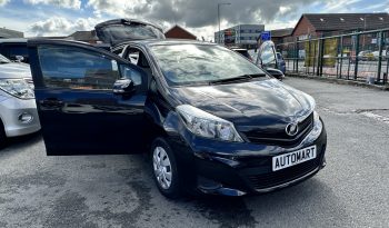 
									TOYOTA YARIS (VITS) 1.3 AUTOMATIC BLACK 2012 full								