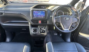 
									Toyota Voxy 1.8 Hybrid Auto Face lift 58K (2016) 5 door full								