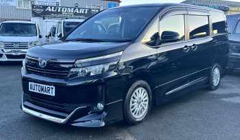 
									Toyota Voxy 1.8 Hybrid Auto Face lift 58K (2016) 5 door full								