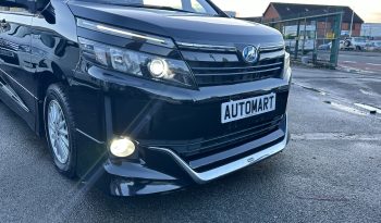 
									Toyota Voxy 1.8 Hybrid Auto Face lift 58K (2016) 5 door full								