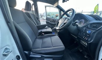 
									Toyota Voxy 1.8 Hybrid Automatic 7 Seater 2015 5door full								