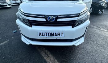 
									Toyota Voxy 1.8 Hybrid Automatic 7 Seater 2015 5door full								